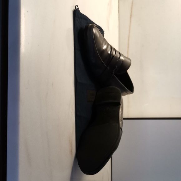 Prada men's shoe - Picture 3 of 5
